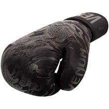 Load image into Gallery viewer, Venum Dragon Flight Boxing Gloves