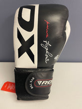 Load image into Gallery viewer, RDX s-4 Boxing/Sparring Glove - BGLS4B