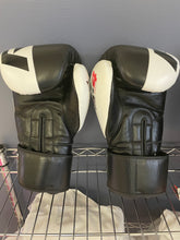 Load image into Gallery viewer, RDX s-4 Boxing/Sparring Glove - BGLS4B
